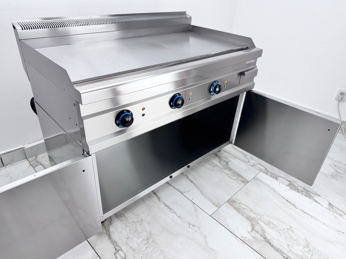 Gratar/Grill electric profesional cu suprafata neteda, Linia 700, 1200x700x300mm de banc Gratar/Grill electric profesional cu suprafata neteda, Linia 700, 1200x700x300mm de banc