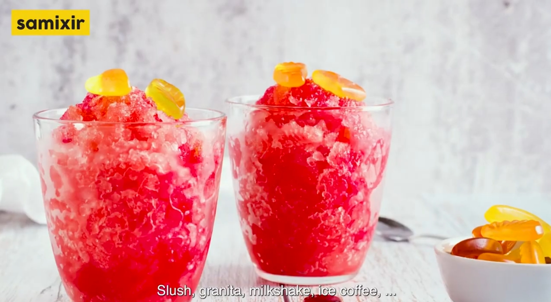 Aparat dozator bauturi cu granita 12 l +12 l, cu display luminat si cuve multicolore, negru Aparat dozator bauturi cu granita 12 l +12 l, cu display luminat si cuve multicolore, negru