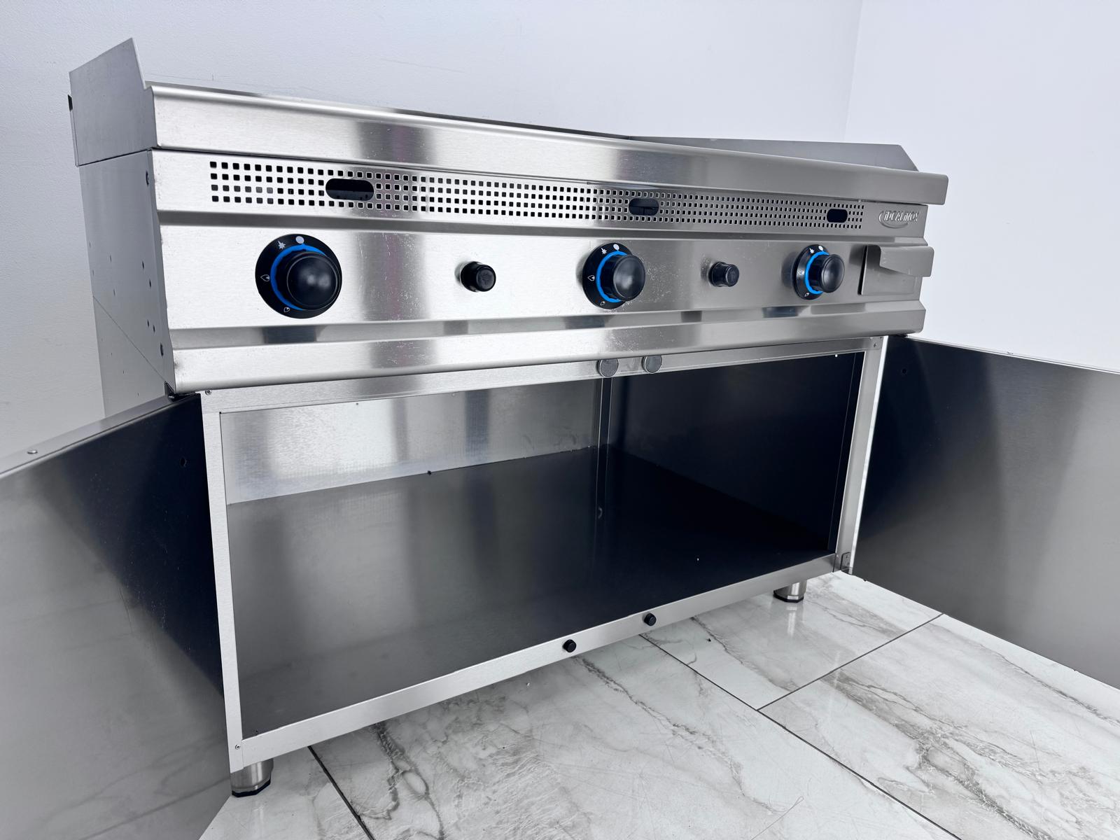 Gratar, grill profesional pe gaz cu placa striata 1200x900x850mm Gratar, grill profesional pe gaz cu placa striata 1200x900x850mm